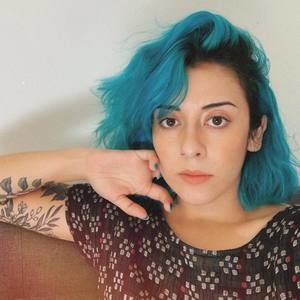 Meet your Posher, Vanessa